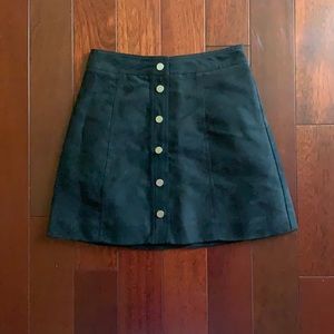 H&M black button mini skirt